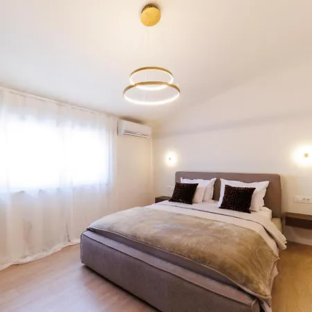 Sunrise Vista Retreat *